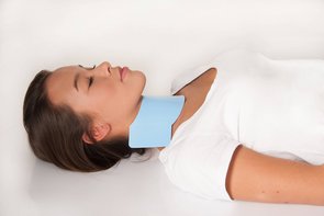 Strahlenschutz Roentgen CT Patient protection thyroid shields BW Plus